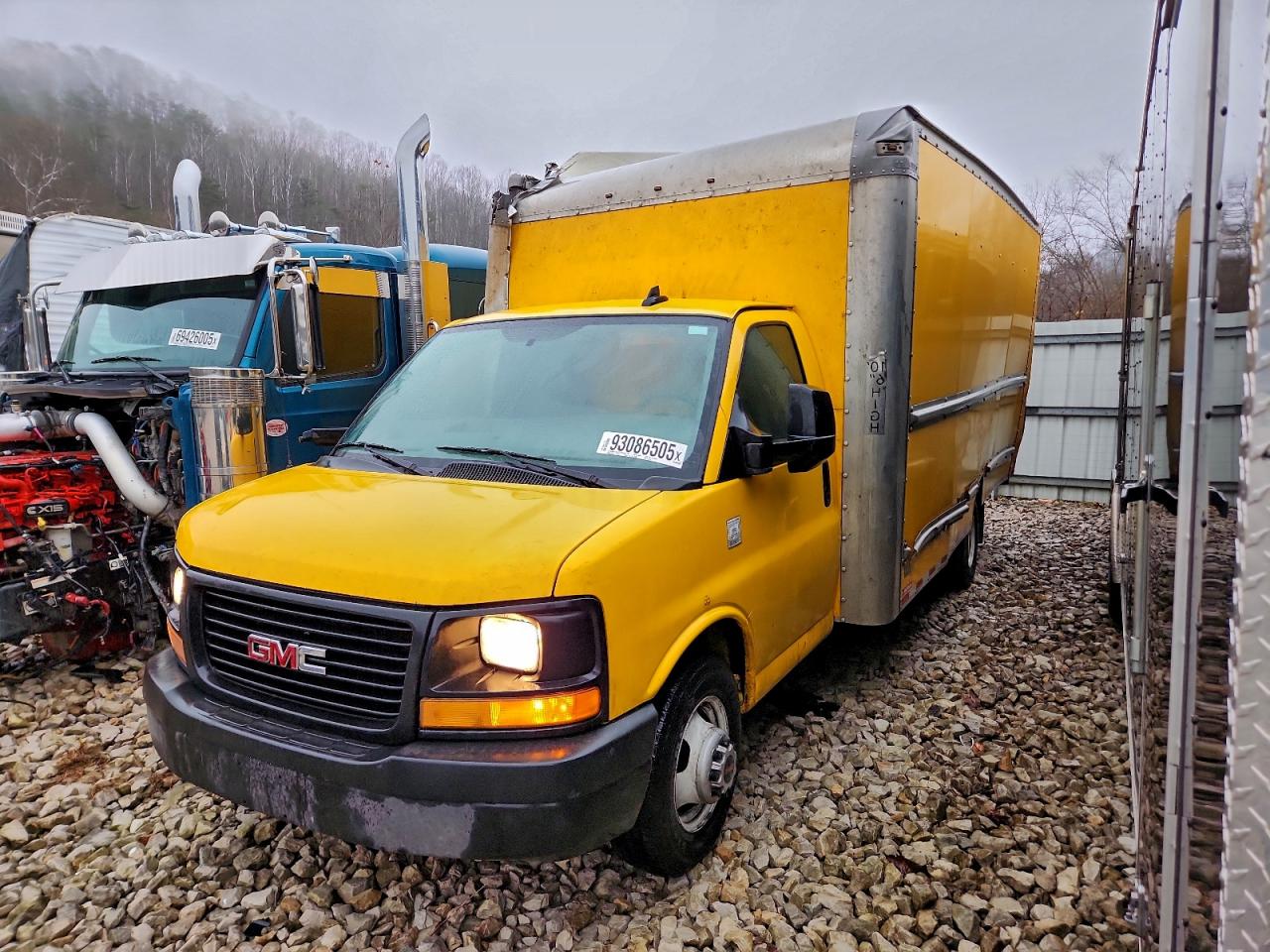 2017 GMC SAVANA CUTAWAY G3500