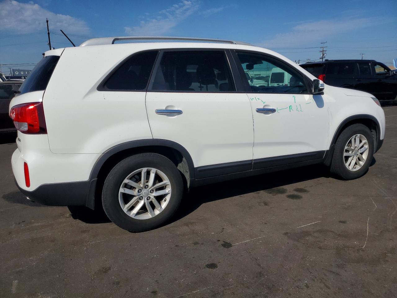 2015 KIA SORENTO LX — снимка 3