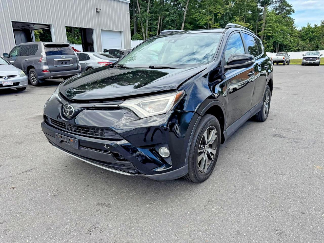 2018 TOYOTA RAV4 XLE