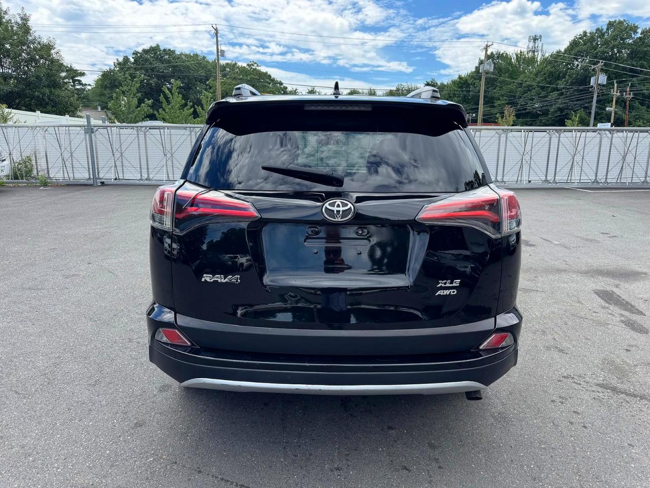 2018 TOYOTA RAV4 XLE — снимка 5