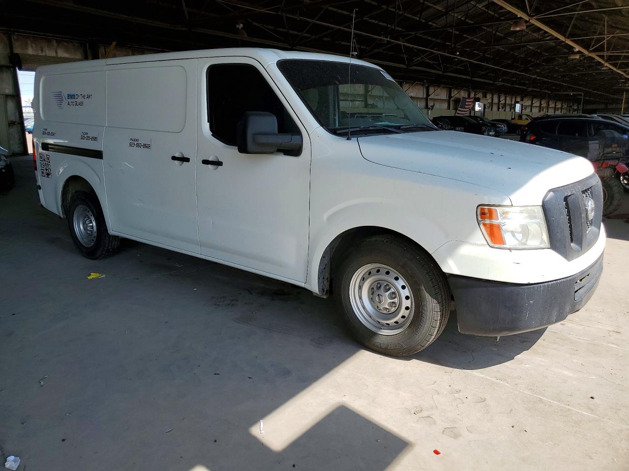 2016 NISSAN NV 1500 S — снимка 4