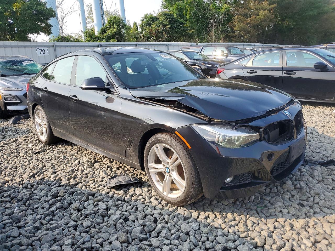 2017 BMW 330 XIGT — снимка 4