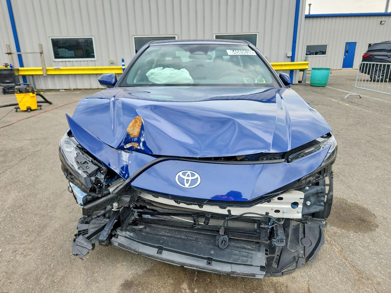 2026 TOYOTA CAMRY SE — снимка 5