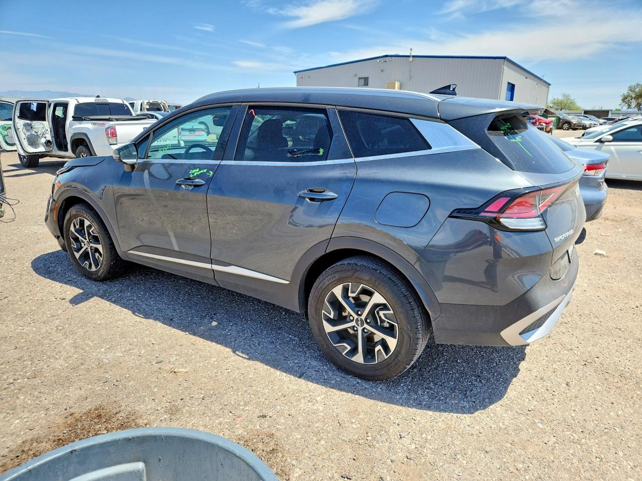 2023 KIA SPORTAGE EX — снимка 2