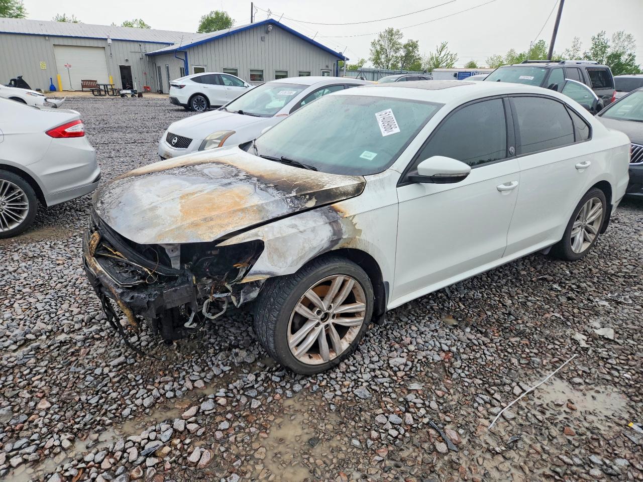 2019 VOLKSWAGEN PASSAT WOLFSBURG
