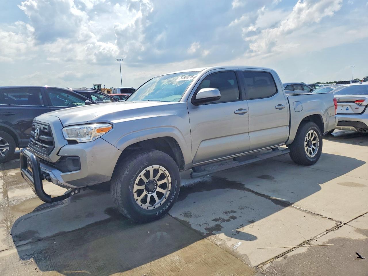 2017 TOYOTA TACOMA SR