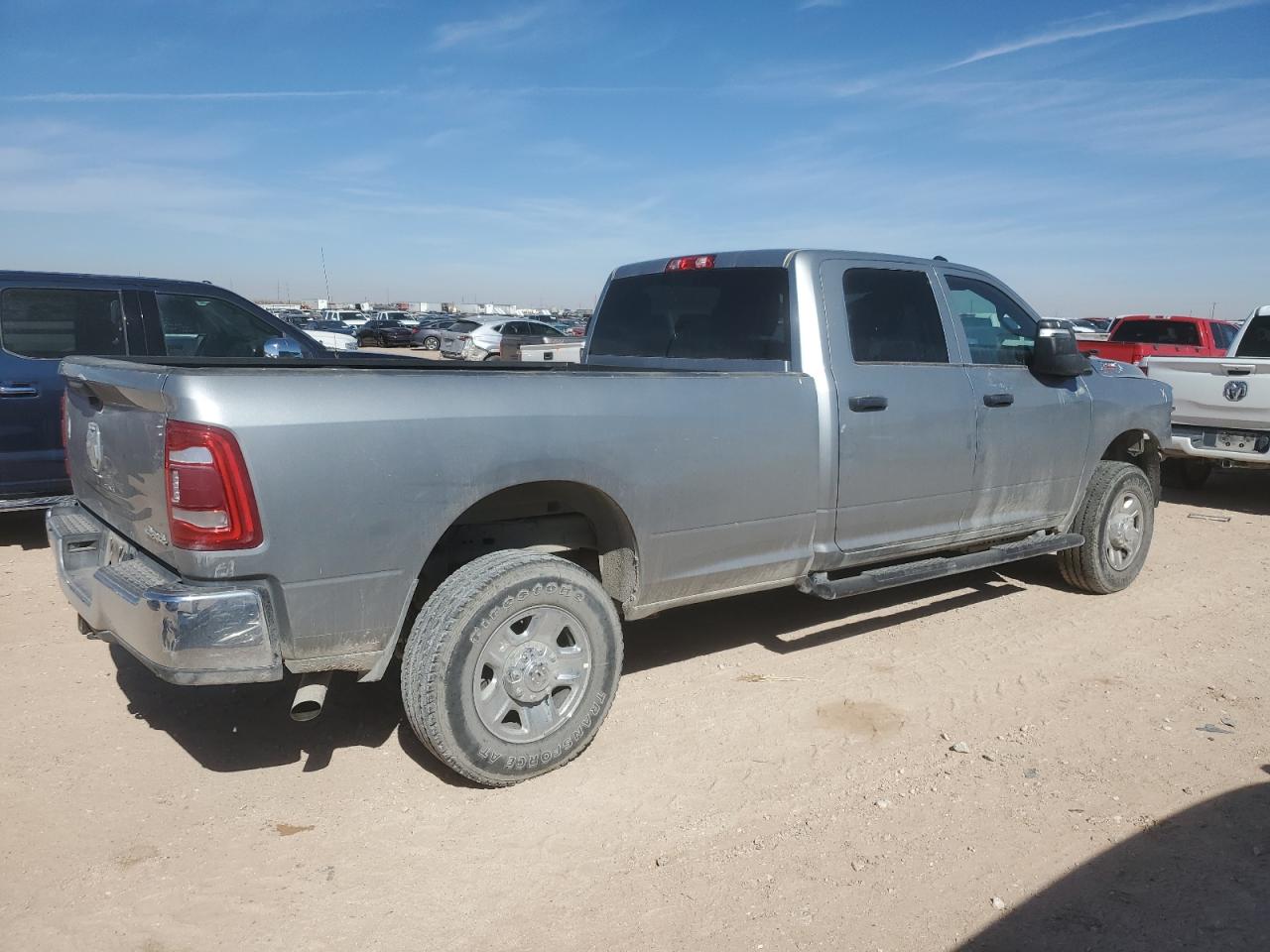 2023 RAM 2500 TRADESMAN — снимка 3