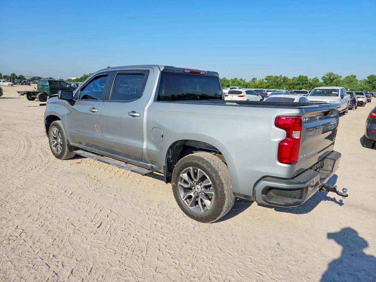 2024 CHEVROLET SILVERADO C1500 RST — снимка 2