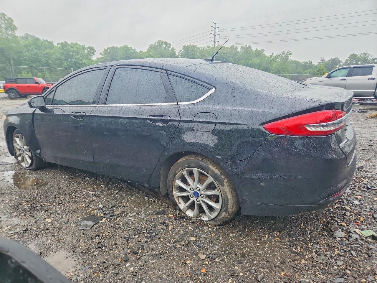2017 FORD FUSION SE — снимка 2