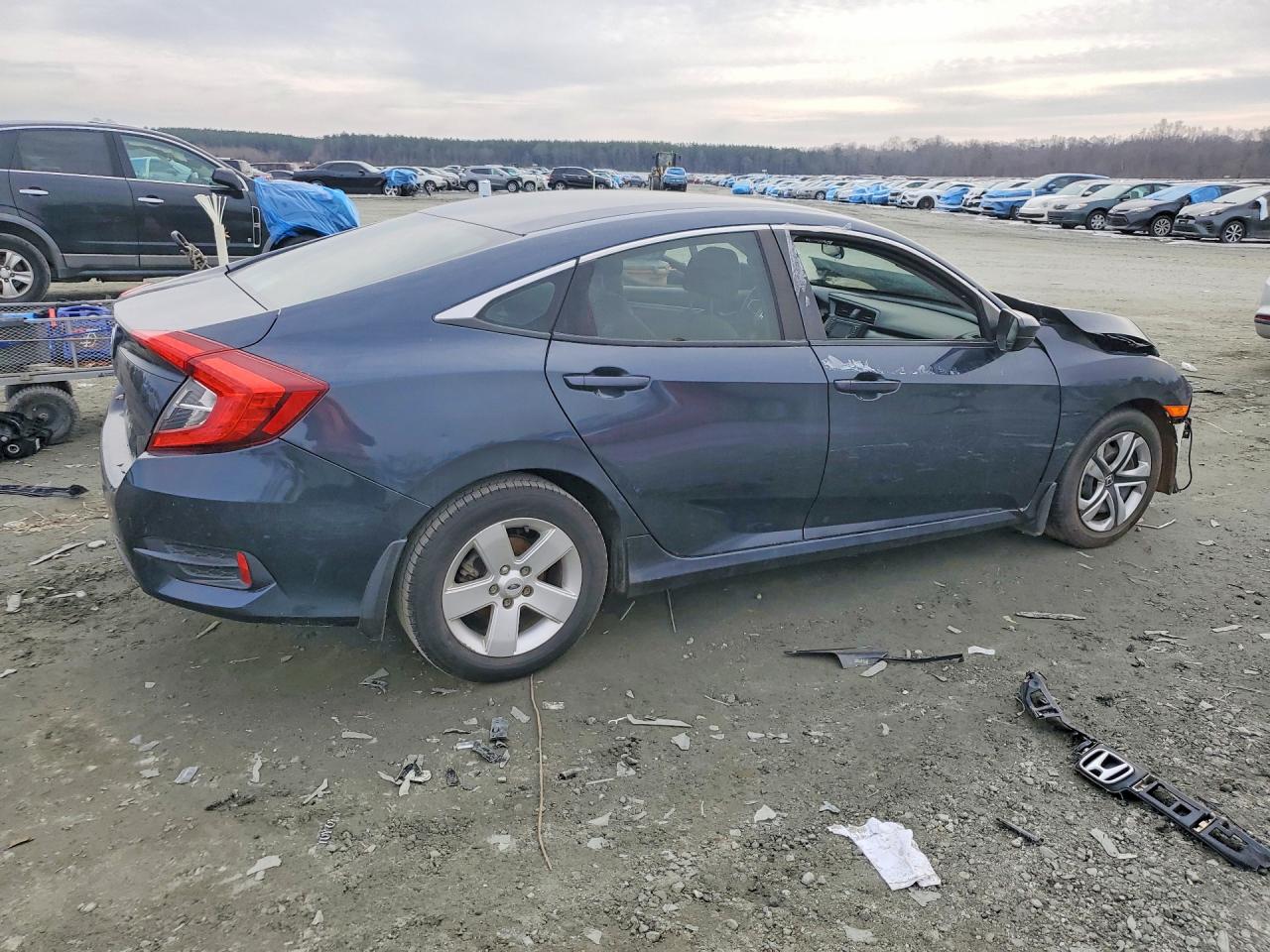 2017 HONDA CIVIC LX — снимка 3