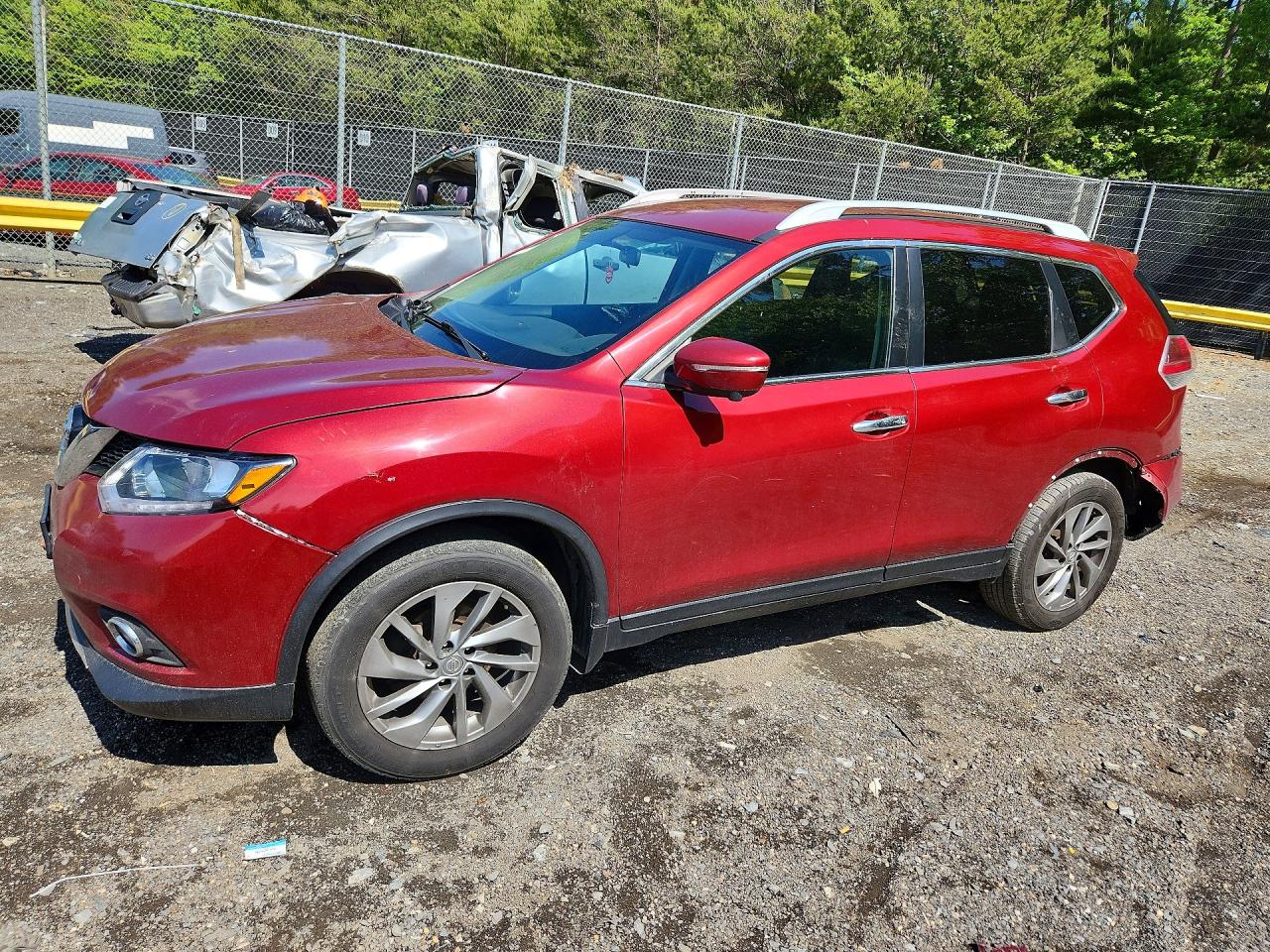2015 NISSAN ROGUE SL