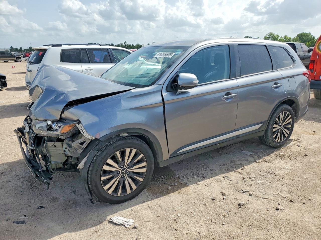 2019 MITSUBISHI OUTLANDER SE