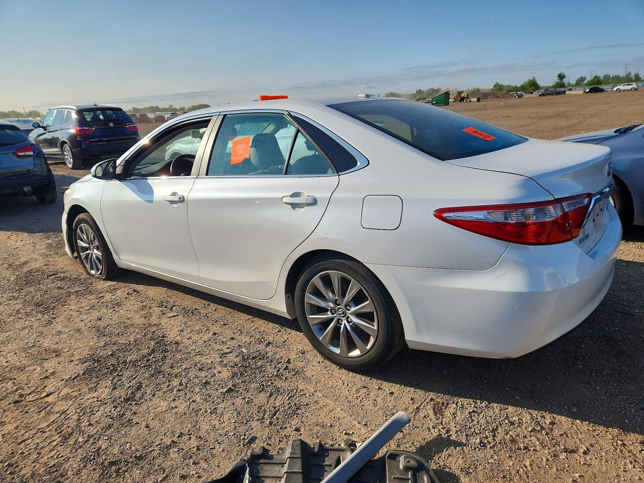 2017 TOYOTA CAMRY XLE — снимка 2
