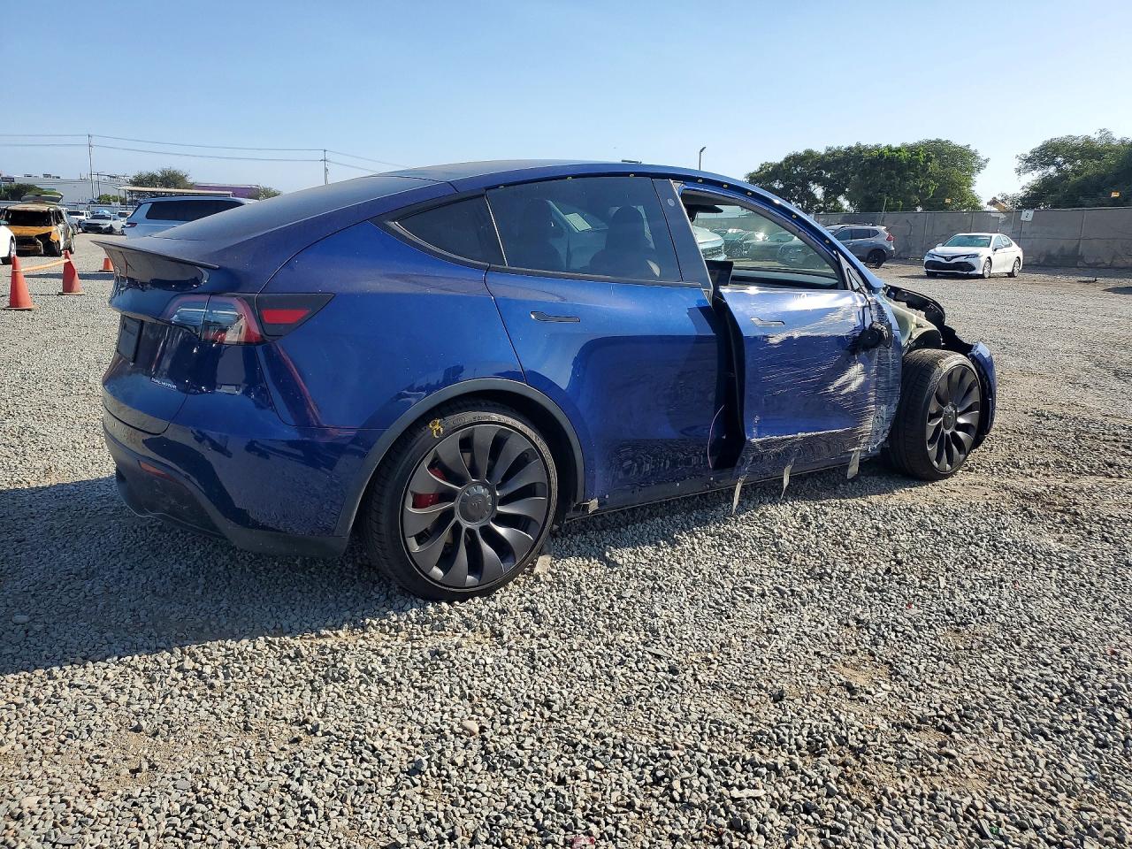 2021 TESLA MODEL Y — снимка 3
