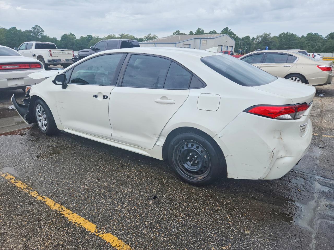 2021 TOYOTA COROLLA LE — снимка 2