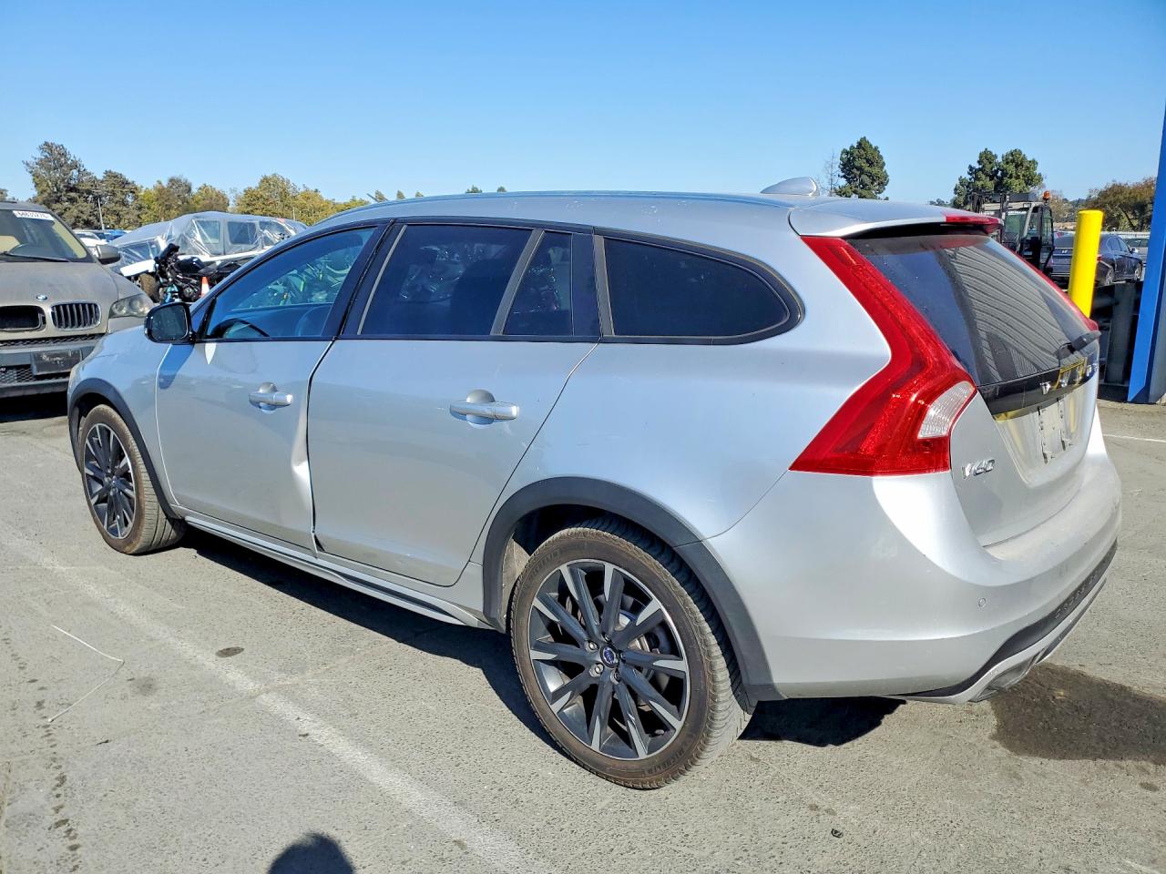 2016 VOLVO V60 CROSS COUNTRY PREMIER — снимка 2