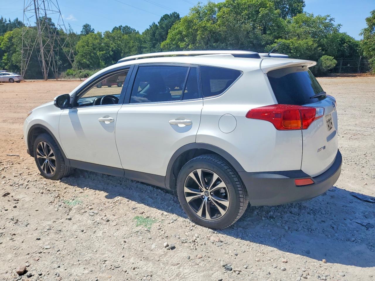 2015 TOYOTA RAV4 LIMITED — снимка 2