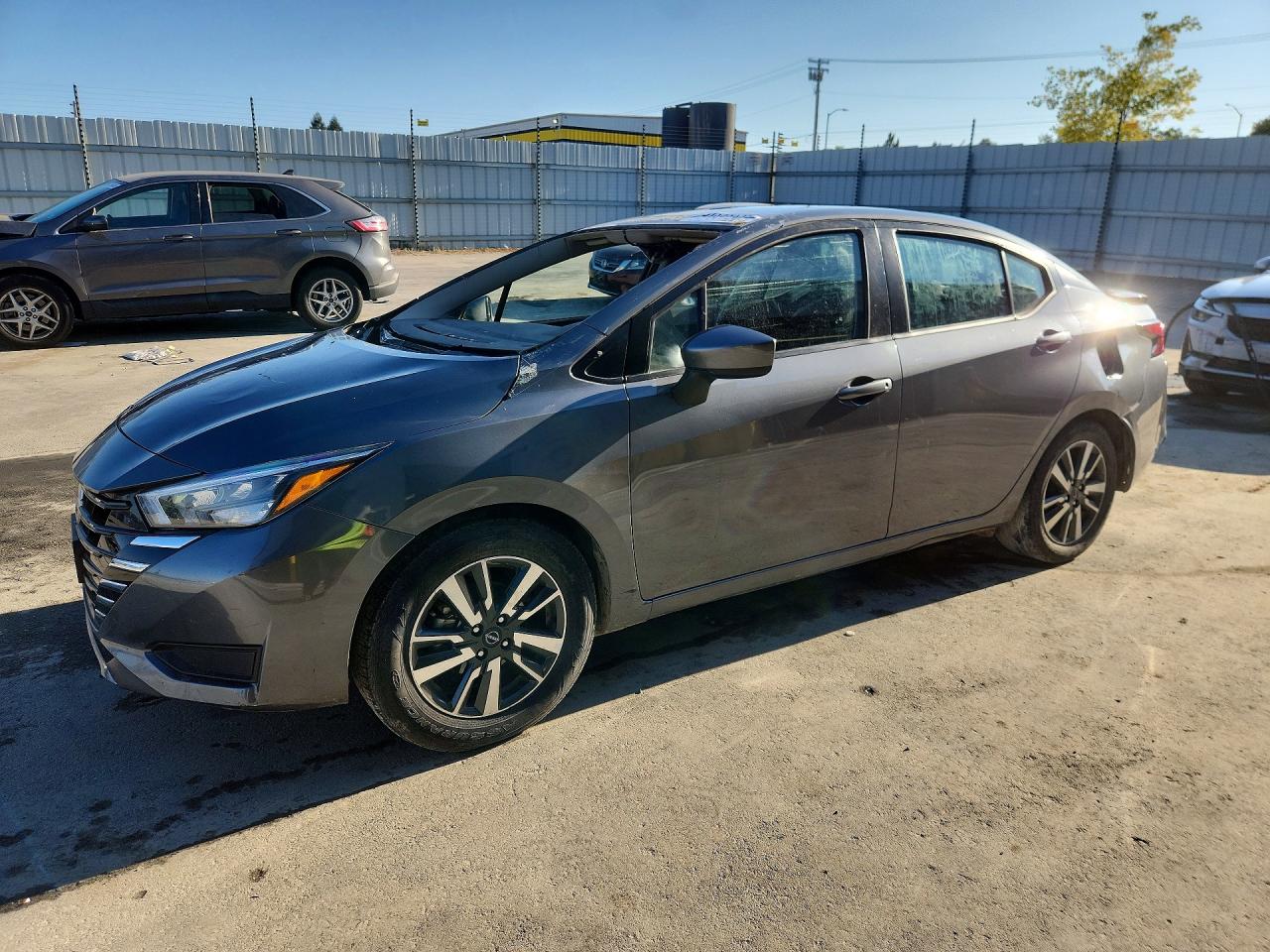 2025 NISSAN VERSA SV