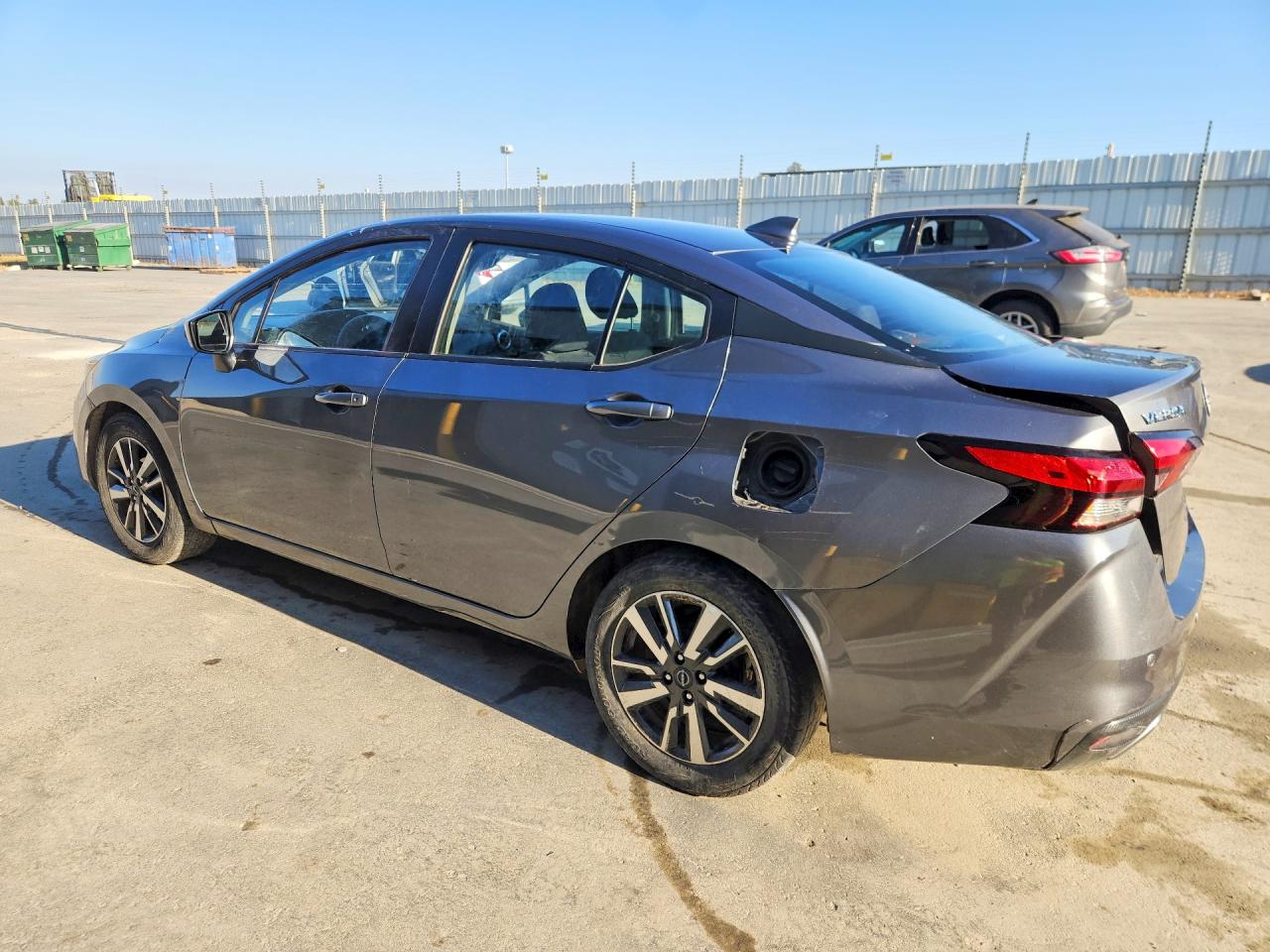 2025 NISSAN VERSA SV — снимка 2