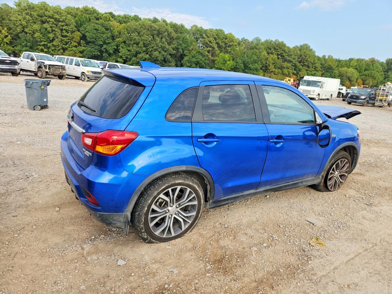 2019 MITSUBISHI OUTLANDER SPORT ES — снимка 3