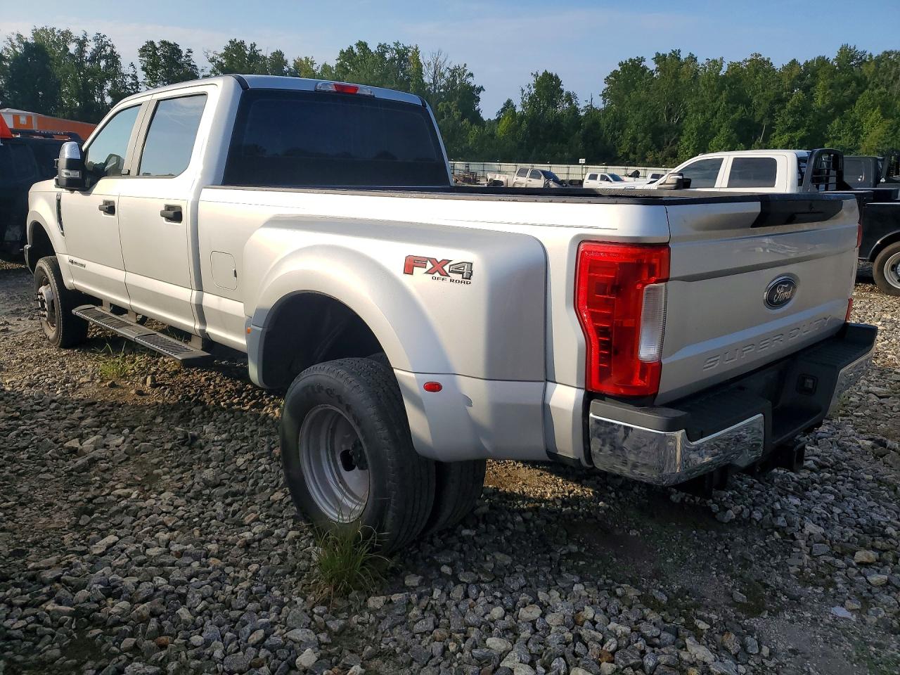 2017 FORD F350 SUPER DUTY — снимка 2