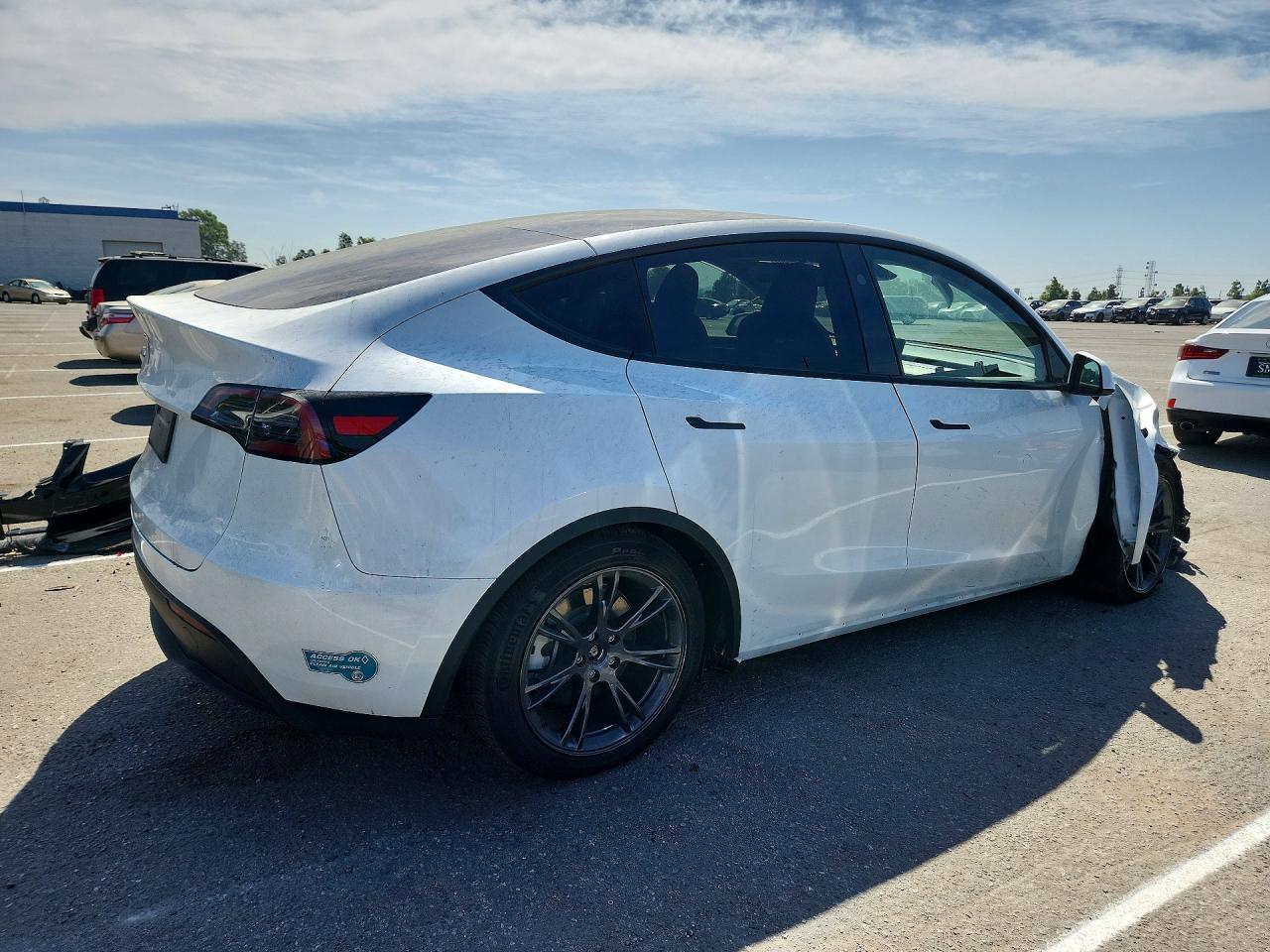2025 TESLA MODEL Y — снимка 3