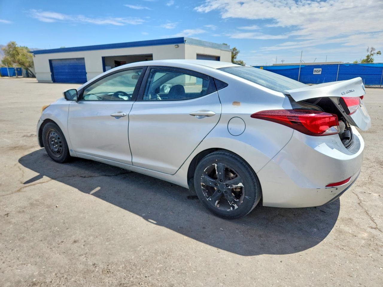 2016 HYUNDAI ELANTRA SE — снимка 2