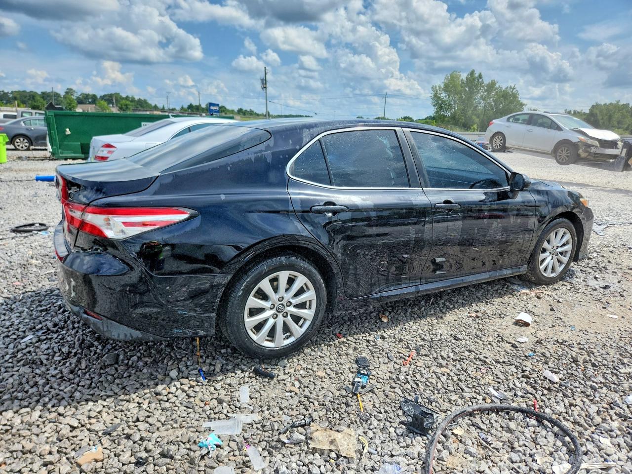2018 TOYOTA CAMRY LE — снимка 3