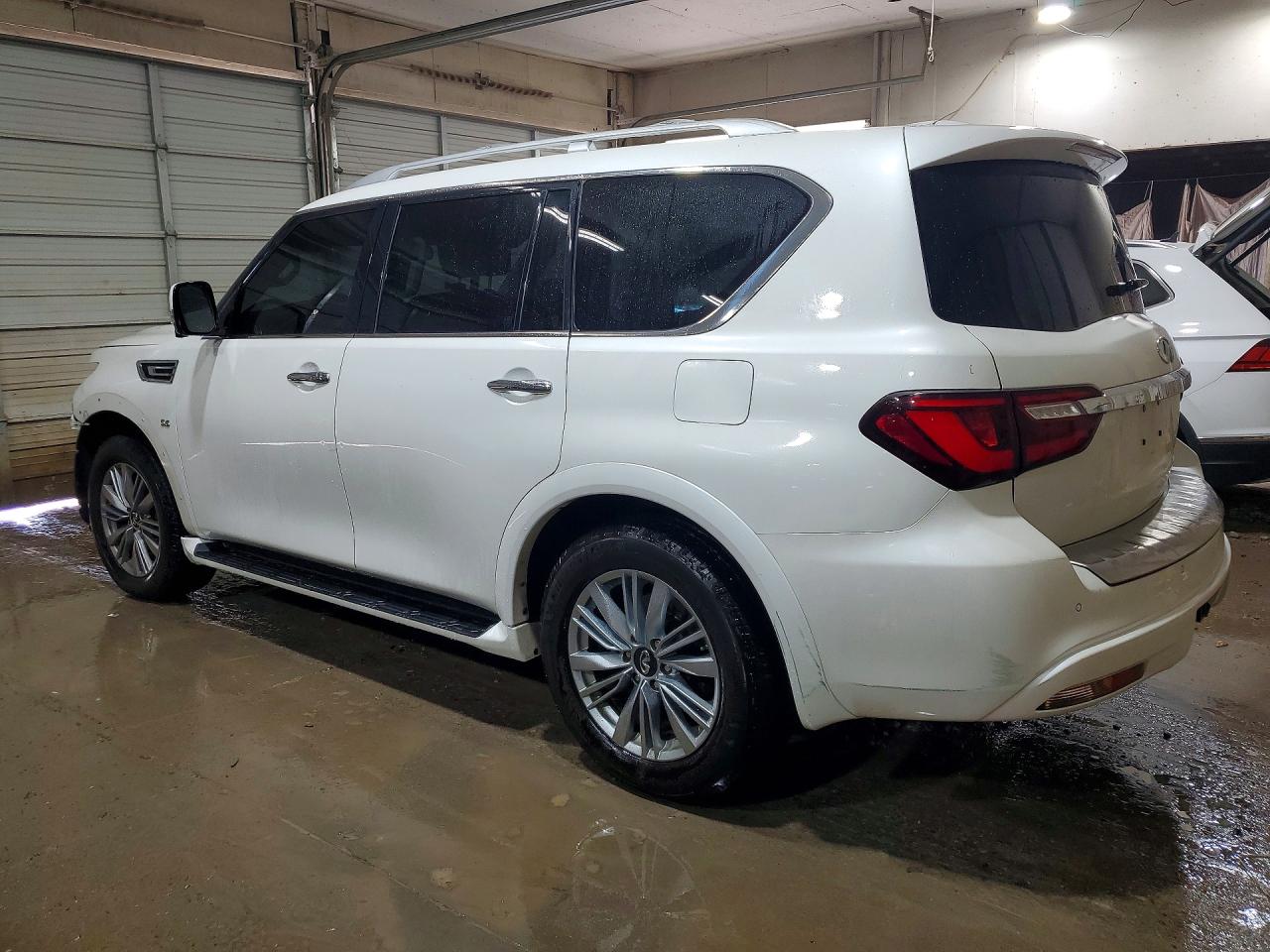 2018 INFINITI QX80 BASE — снимка 2