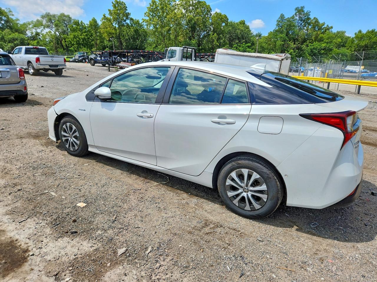 2021 TOYOTA PRIUS XLE AWD-E — снимка 2