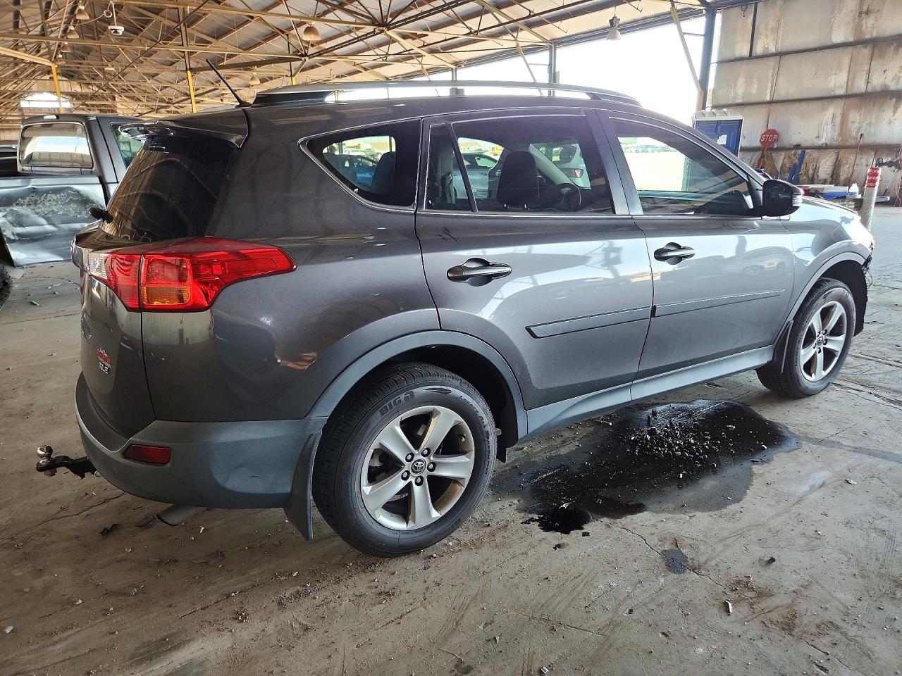 2015 TOYOTA RAV4 XLE — снимка 3