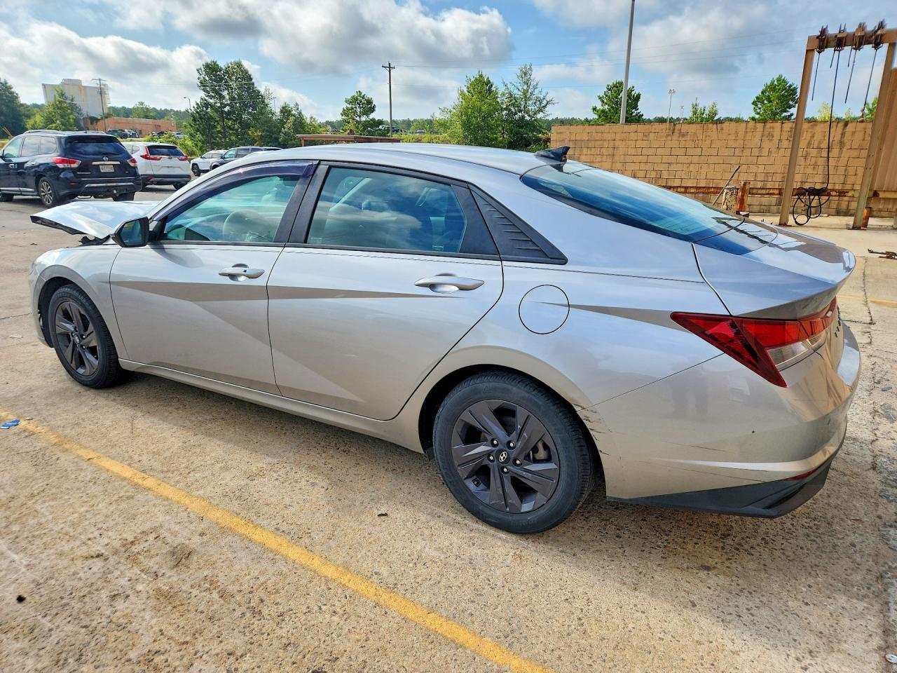 2021 HYUNDAI ELANTRA SEL — снимка 2