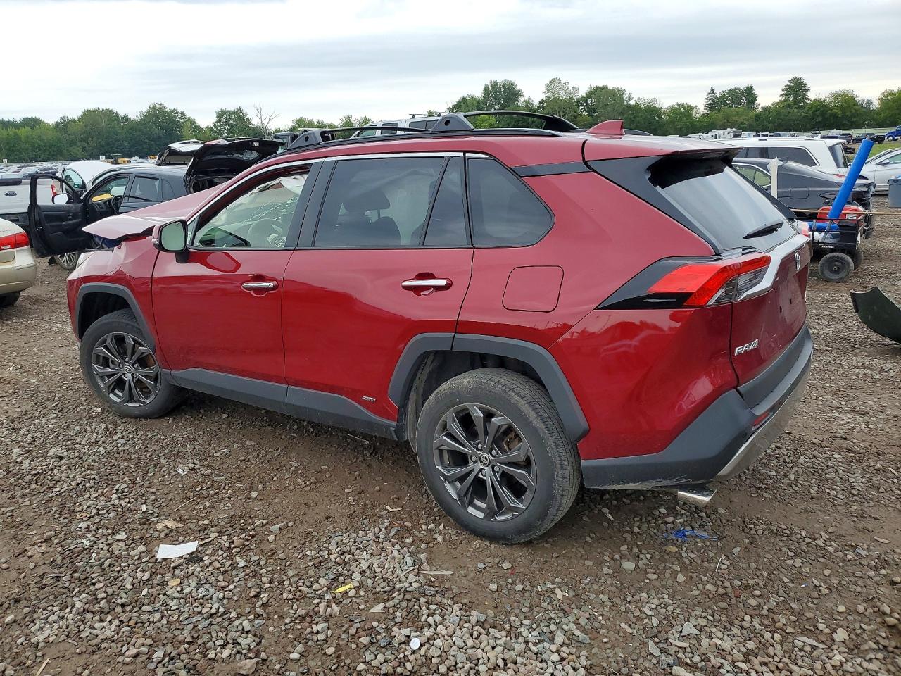 2025 TOYOTA RAV4 LIMITED — снимка 2