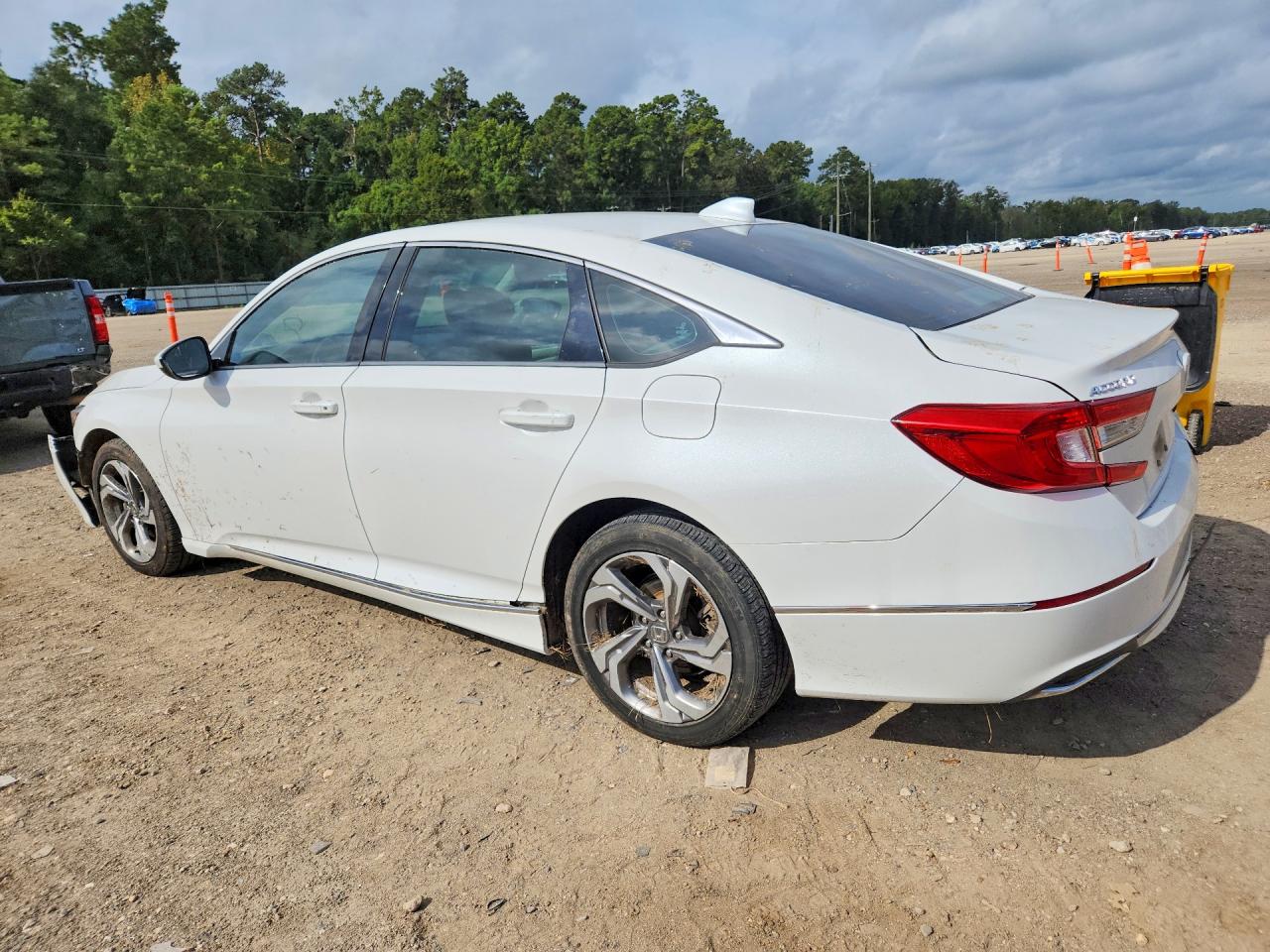 2020 HONDA ACCORD EX — снимка 2