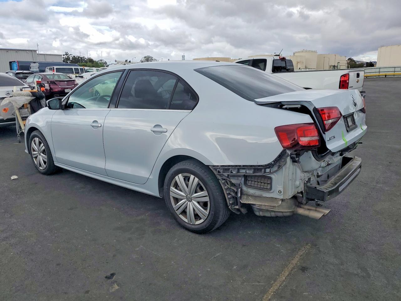 2017 VOLKSWAGEN JETTA S — снимка 2