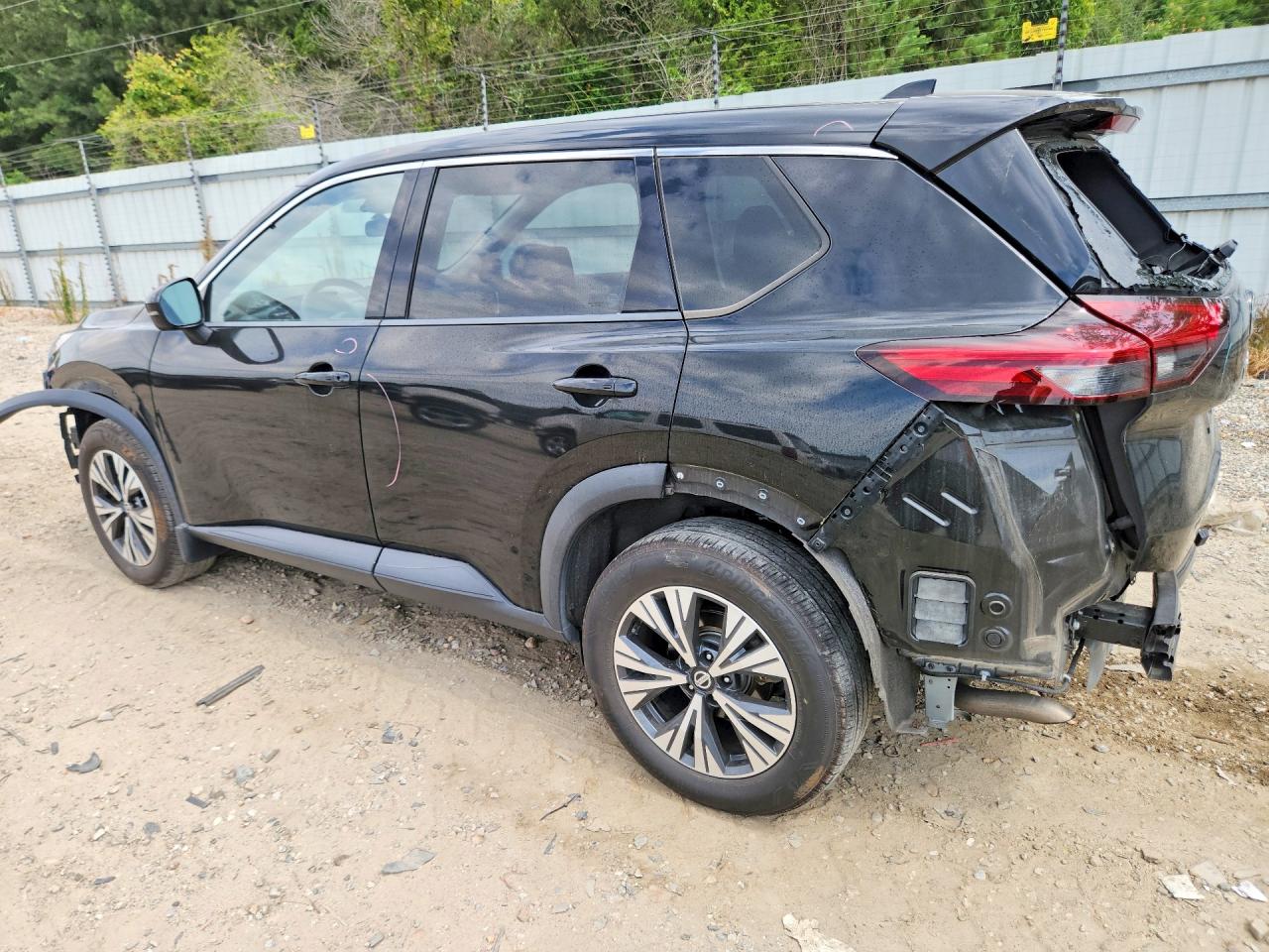 2021 NISSAN ROGUE SV — снимка 2