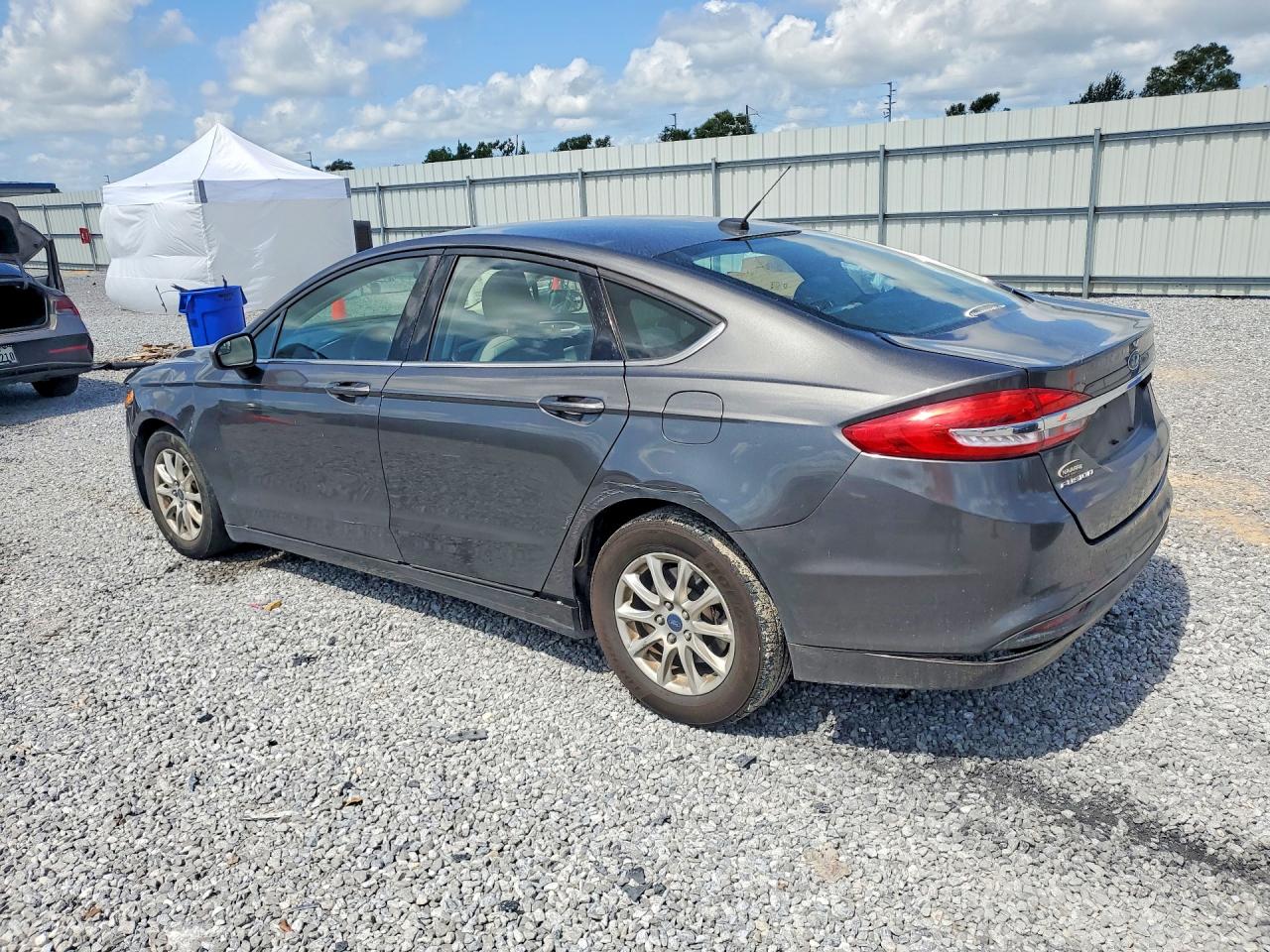 2018 FORD FUSION S — снимка 2