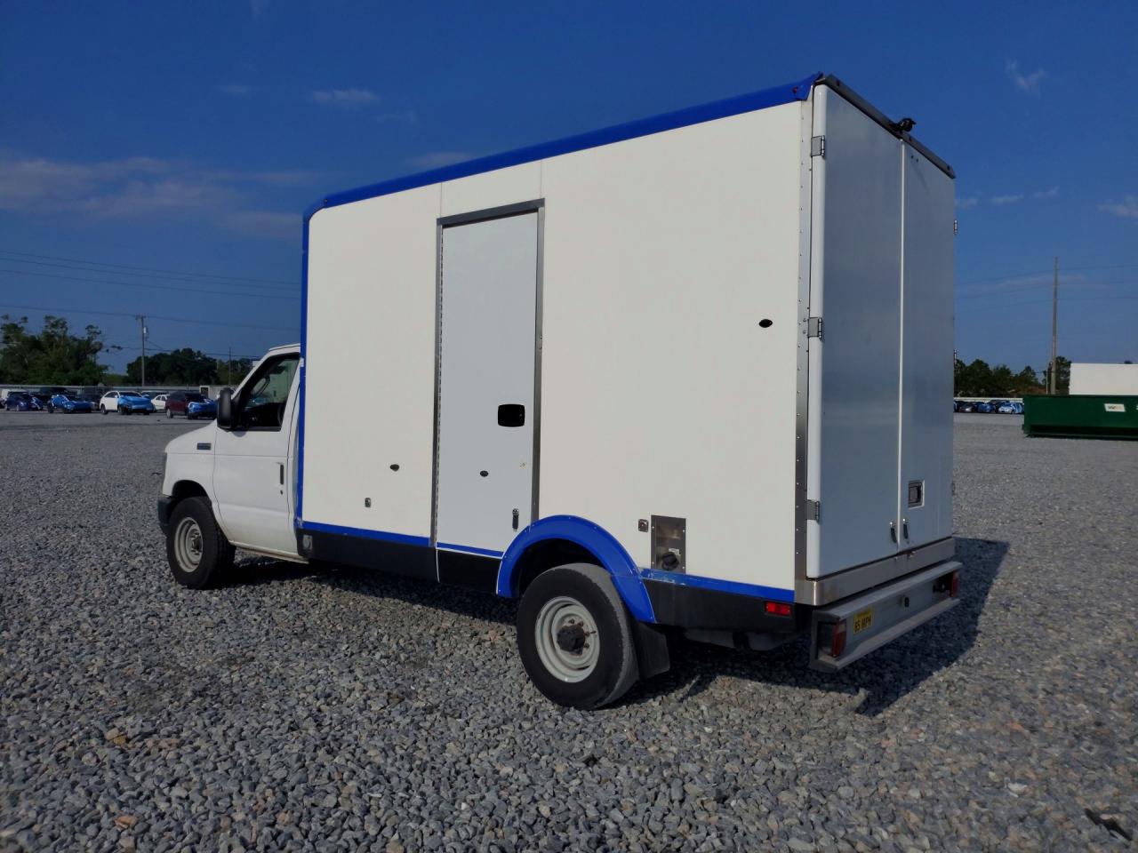 2023 FORD E350 — снимка 2