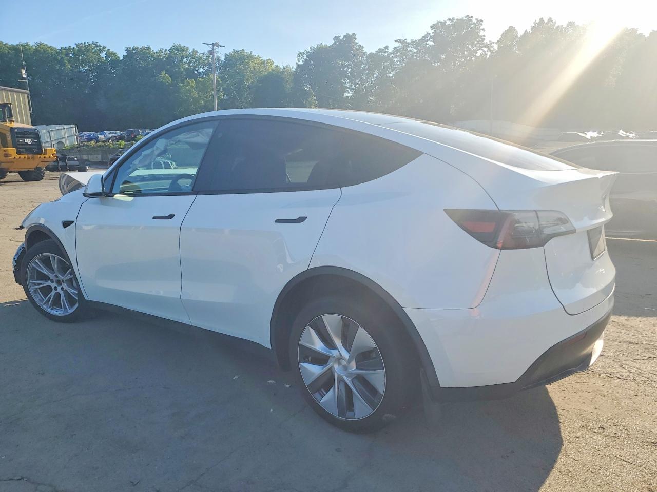 2023 TESLA MODEL Y — снимка 2