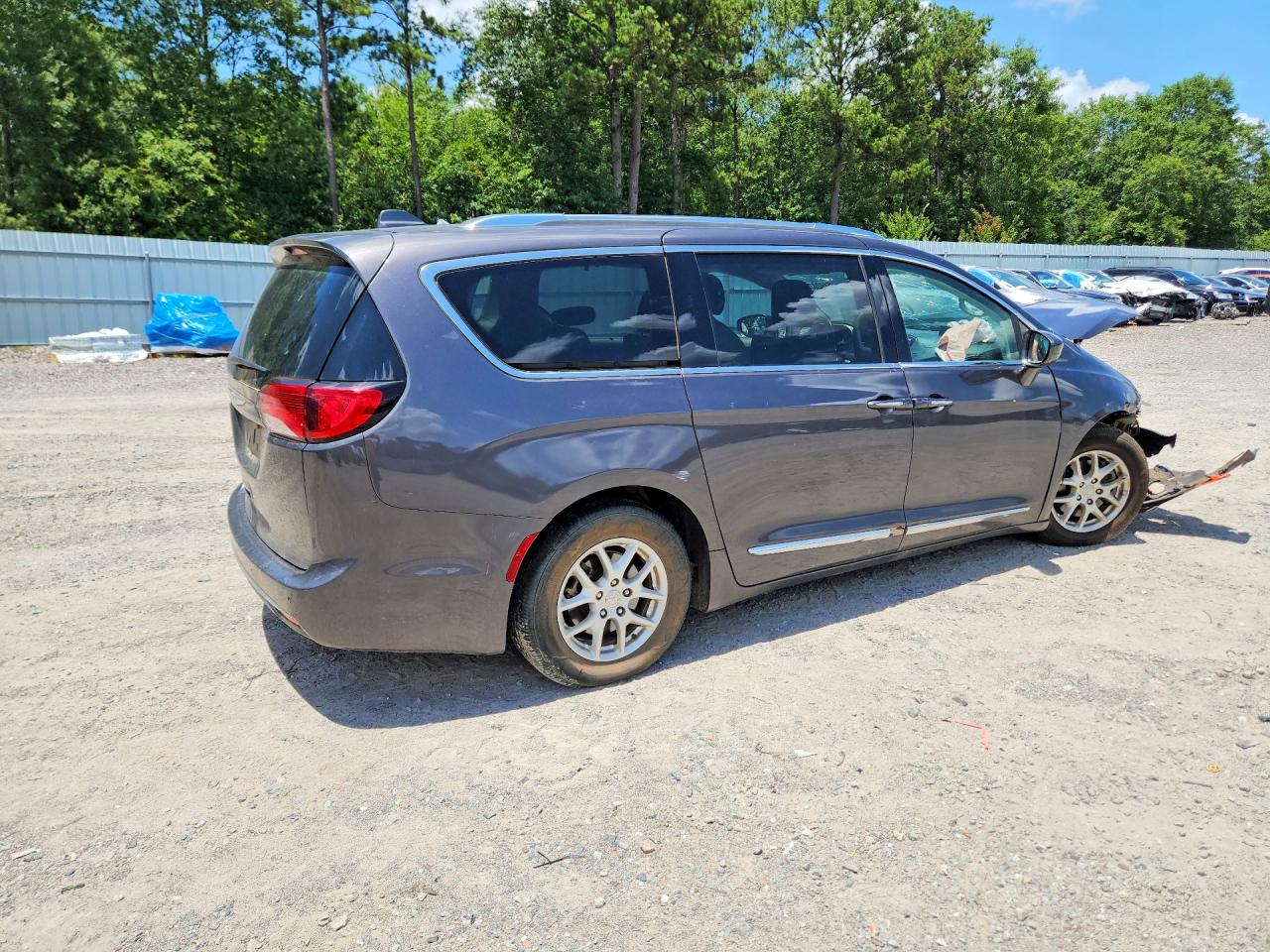 2020 CHRYSLER PACIFICA TOURING L — снимка 3