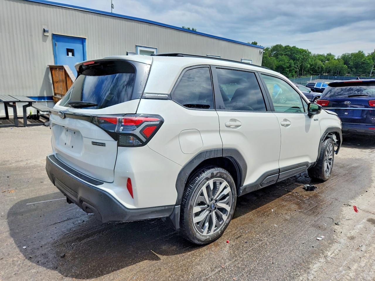 2025 SUBARU FORESTER TOURING — снимка 3