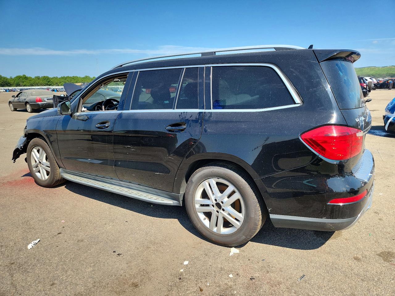 2014 MERCEDES-BENZ GL 450 4MATIC — снимка 2