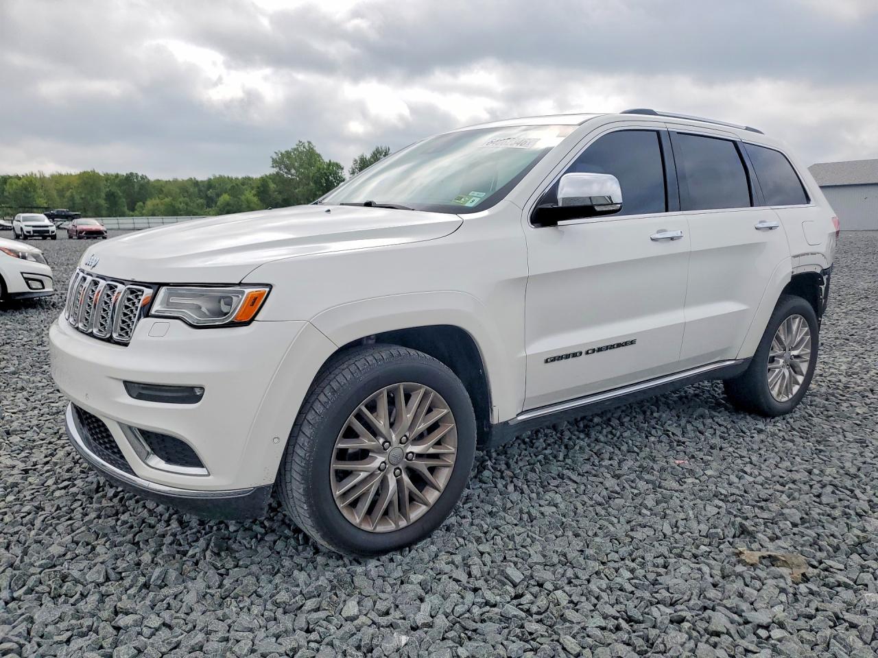 2017 JEEP GRAND CHEROKEE SUMMIT