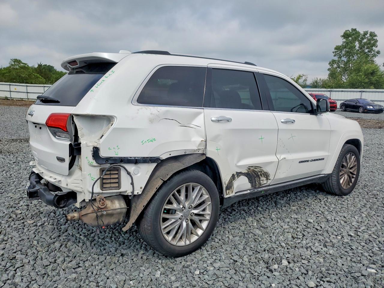 2017 JEEP GRAND CHEROKEE SUMMIT — снимка 3