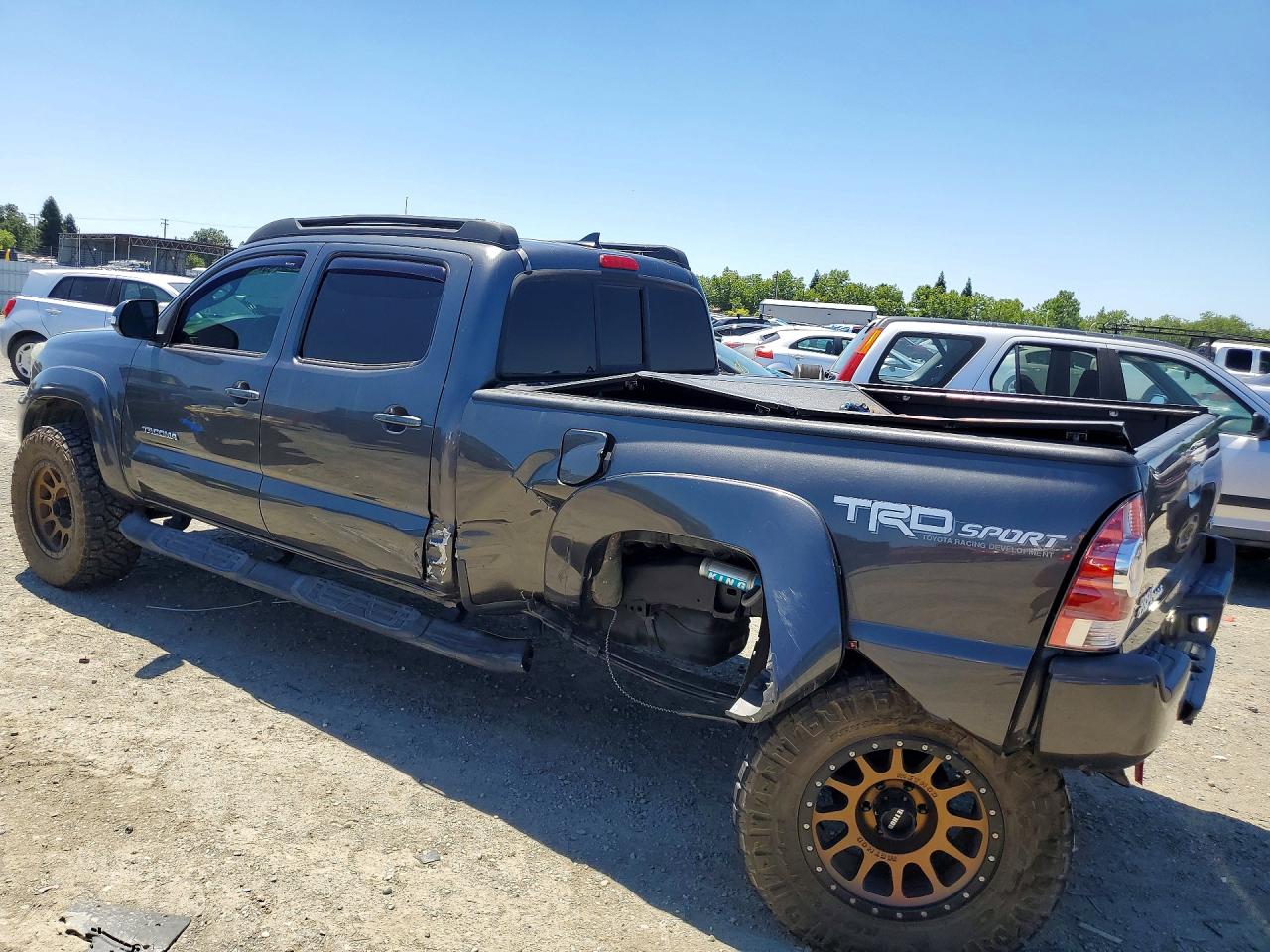 2015 TOYOTA TACOMA DOUBLE CAB LONG BED — снимка 2