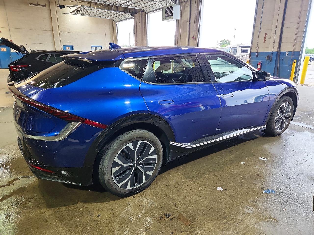 2023 KIA EV6 WIND — снимка 3