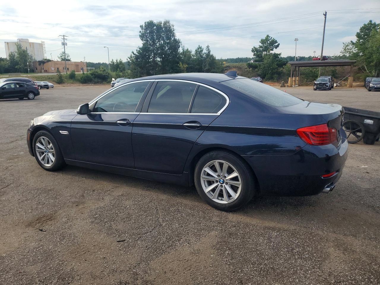 2015 BMW 528 I — снимка 2
