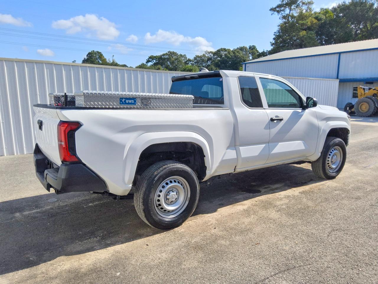 2024 TOYOTA TACOMA SR — снимка 3