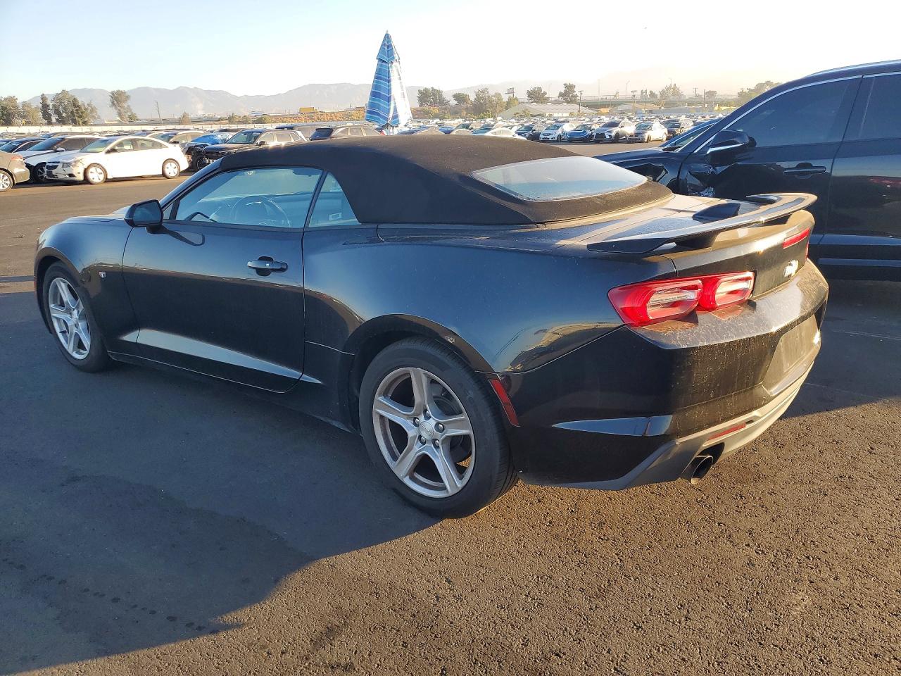 2020 CHEVROLET CAMARO LS — photo 2