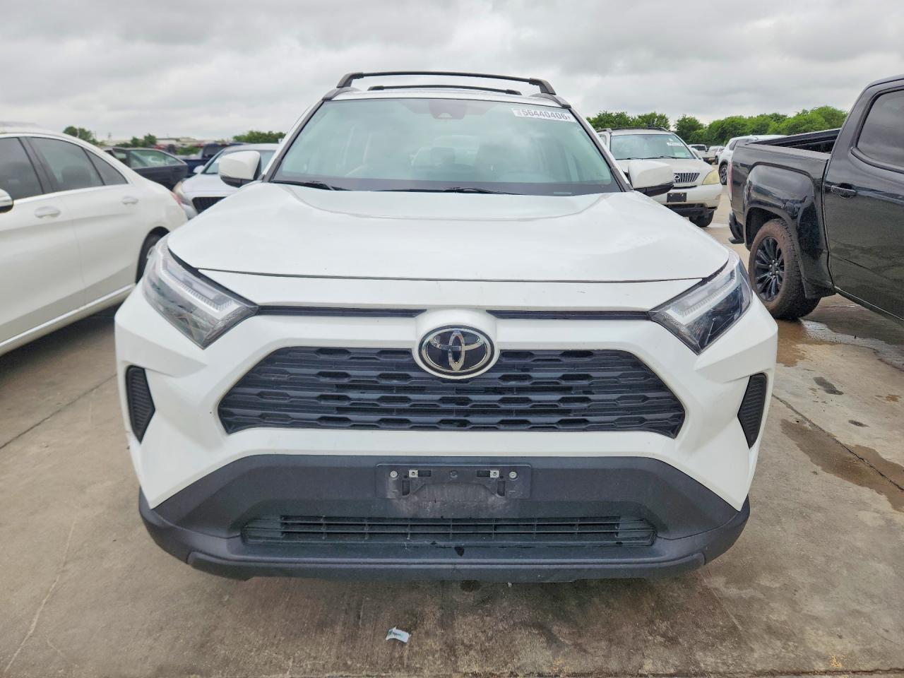 2024 TOYOTA RAV4 XLE — снимка 5